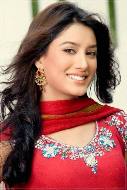 Top 10 Famous Drama Actresses In Pakistan ~ Top 10 Photos Pakistani