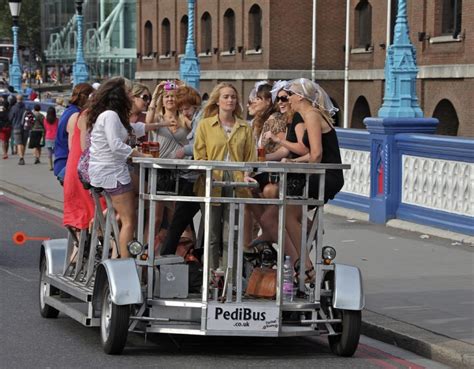 7 Quirky Hen Party Buses In Dublin