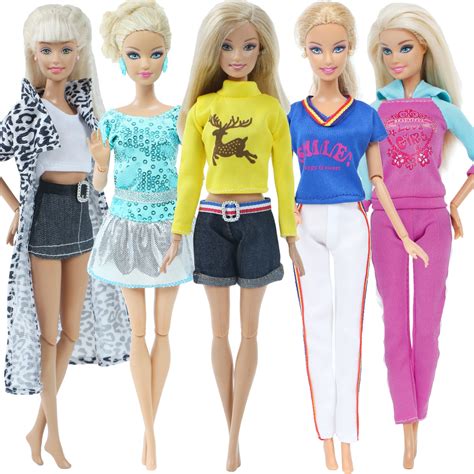 Sada oblečení pro Barbie panenky Mollio cz