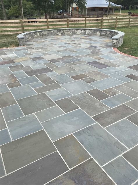 Types Of Flagstone For Outdoor Spaces Award Winning Flagstone Masons