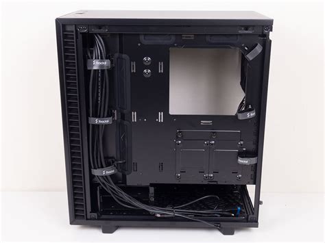 Fractal Design Define 7 Compact Review A Closer Look Inside