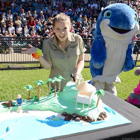 Bindi Irwin Celebrates 15th Birthday With Zoo Themed Party E News