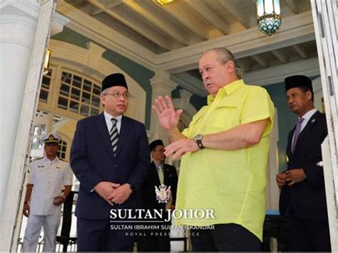 He was born in i̇stanbul, the son of ahmed i by valide kösem sultan. Sultan Johor terima menghadap Menteri Kesihatan