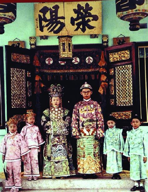 Peranakan Wedding Photo Penang 1941 Note The Typical Celebration