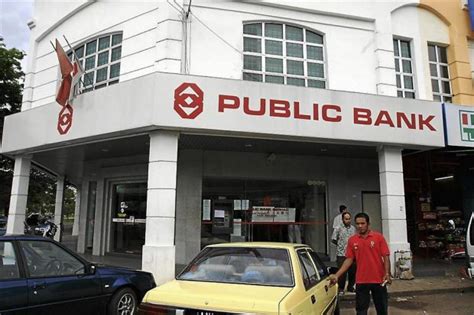 The bank statement shows the cumulative balance of cash in the account, net of all the preceding transactions, as of the end of each day in the reporting period. Starting May 2019, Public Bank Card Users Will Have to Pay ...