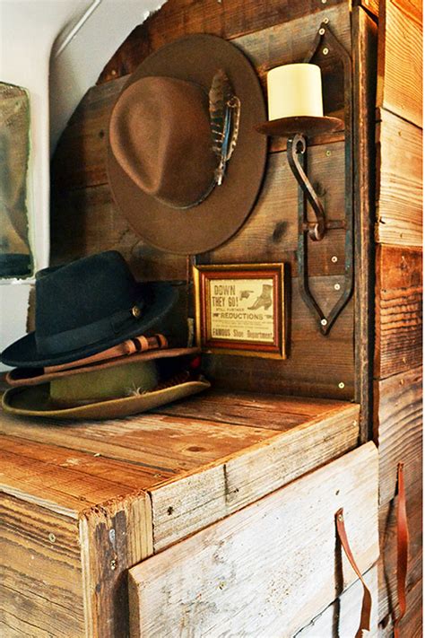 Rustic Travel Country West Trailer Wood Southern Cowboy Western Off