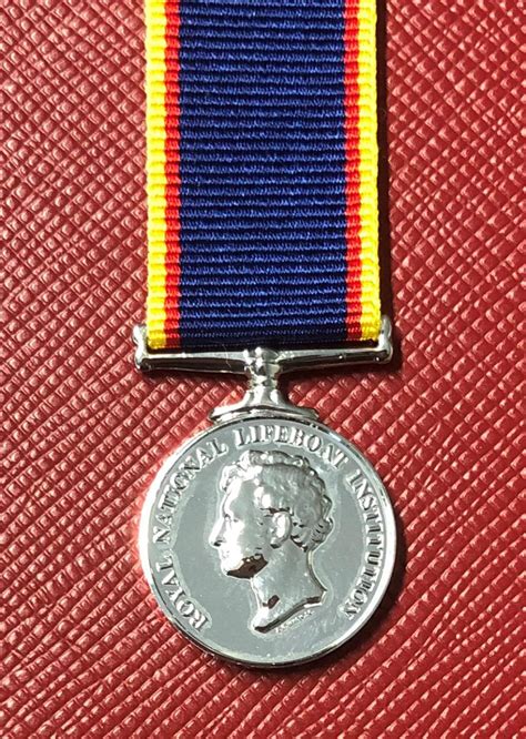 Worcestershire Medal Service Rnli 20 Year Service Medal