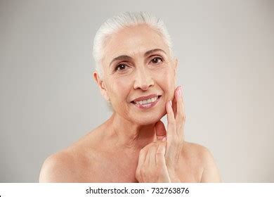 Image Happy Naked Elderly Woman Posing Stock Photo 732763876 Shutterstock
