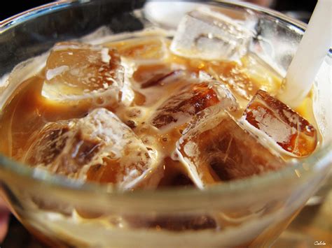 Coffee Ice Cubes Prevent Iced Coffee Dilution