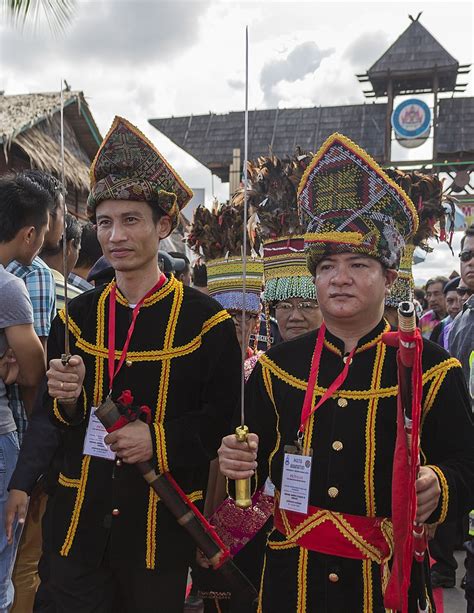 Pakaian Tradisional Kaum Kadazan Dusun Doc Upacara Dan Adat Resam