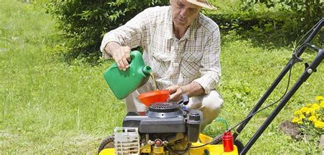 Do this a dozen times. How to Clean Lawn Mower Carburetor - Use These Simple Methods