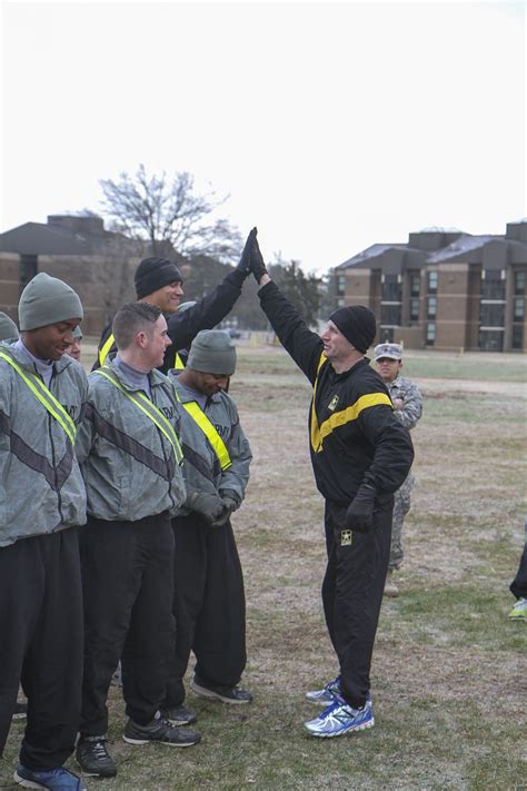 Dailey Inspires New Generation Of Soldiers Article The United