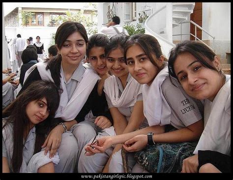 Pakistani Girls Pictures Gallery Pakistani School Girls Photos