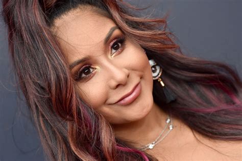 Nicole snooki polizzi had fans doing a double take! 'Jersey Shore': What Does Nicole 'Snooki' Polizzi Do to ...
