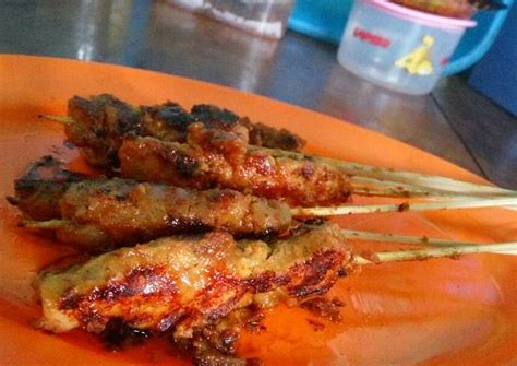 Haluskan bumbu sate menggunakan blender atau ulegan; Resep Sate Ayam Bumbu Rujak *anrd oleh Agustin Nur Rama Dewi - Cookpad