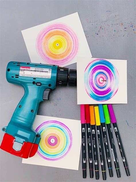 How to make spin art using a canvas, paint, and a drill subscribe to me ➥ bit.ly/watchadleystuff turn on. DRILL SPIN ART WITH KIDS - Hello Wonderful