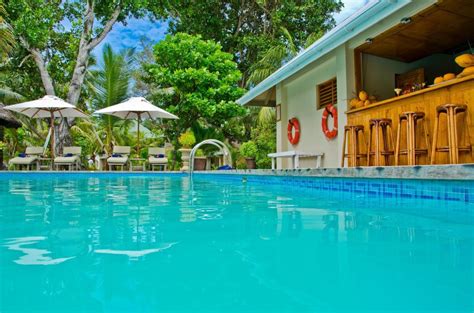 Pool And Bar Hotel Indian Ocean Lodge Grand Anse • Holidaycheck