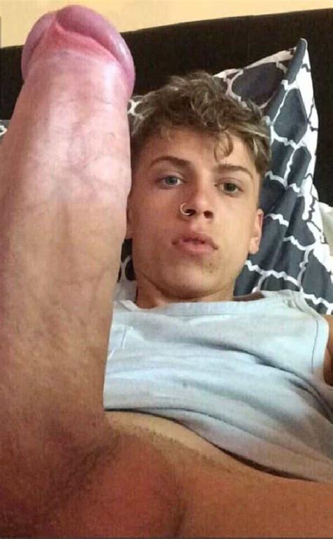 Webcam Twink Showing Hard Cock Men Showing Cocks