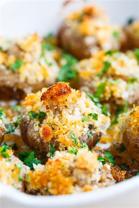Crispy Buttery Garlic Roasted Mushrooms Recipe on Closet ...