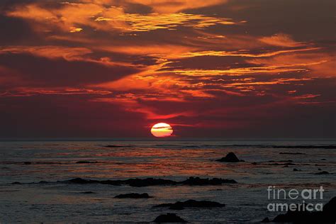 Orange Sunset Over The Ocean Photograph By Vivian Krug Cotton Fine