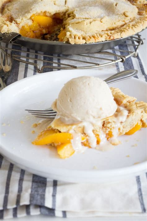 Many of my readers are egg intolerant or has someone in their household often egg, egg yolk, or egg white mixed with water is called for coating and sealing pastry. Dairy-free Frozen Dessert! Gluten-free, Dairy-free, Egg-free Peach Pie | Dairy free, Multiple ...
