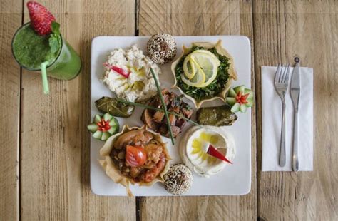 Places to eat near me. 15 Places Everyone Must Eat Middle Eastern Food In London