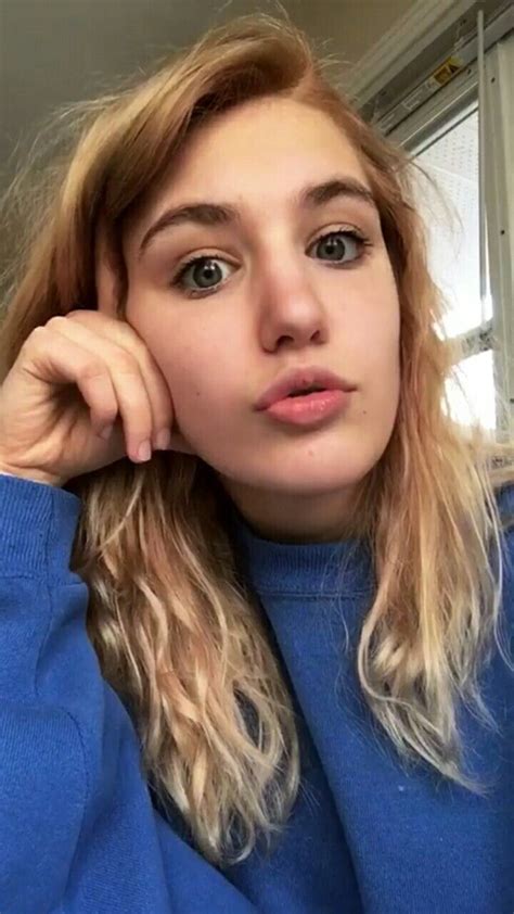 Sophie Nelisse Spring Hair Color The Book Thief Spring Hairstyles