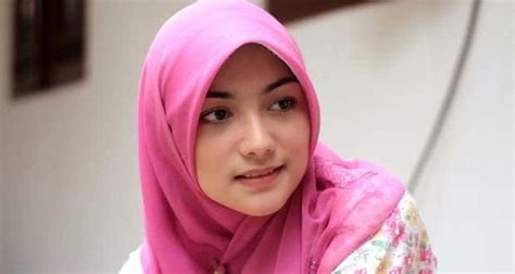 Kumpulan Foto Cewek Cantik Berjilbab Terbaru 2017 Triviaries