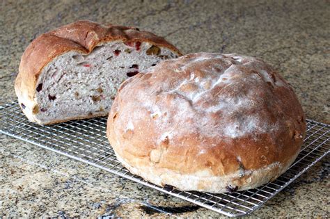 Cranberry Walnut Yeast Bread Recipe