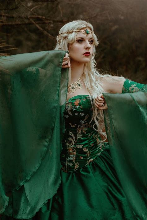 Green Princess Aesthetic Royal Aesthetic Medieval Aesthetic Punk Princess Princess Gowns