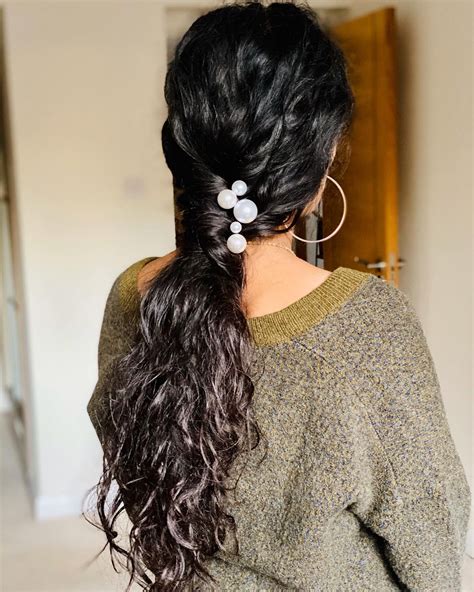 2 beautiful hairstyles for medium hair : Twisted ponytail | Twist ponytail, Western hair styles ...