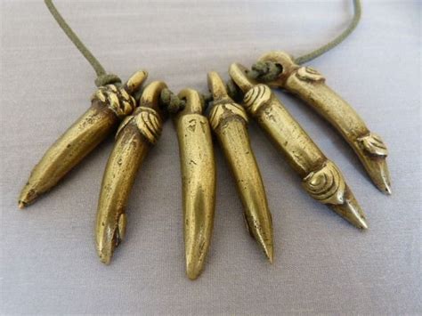 Die hauptstadt ist yamoussoukro und der regierungssitz ist abidjan. Halskette - Bronze - Elfenbeinküste - Catawiki