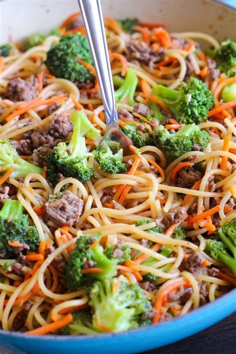 Learn more about ground beef here. Eat Cake For Dinner: Easy Ground Beef Lo Mein {In under 30 ...
