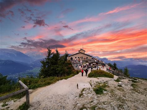 In english, this building is called the eagle's nest, even though this is not a translation of the german name (simply house on the kehlstein (mountain)), and the germans did not call it the eagle's nest (or adlerhorst or any other such name). Kehlsteinhaus Foto & Bild | deutschland, europe, bayern ...