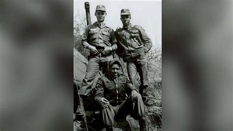 4 vietnam war veterans awarded medal of honor abc news