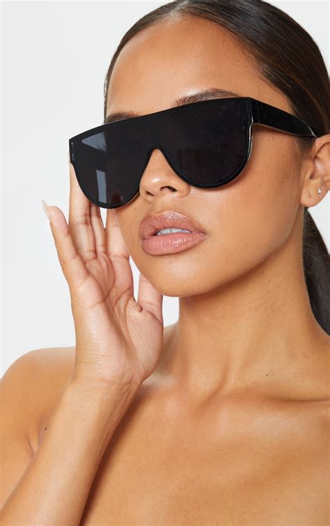 Black Over Sized Flat Top Sunglasses Prettylittlething Ca