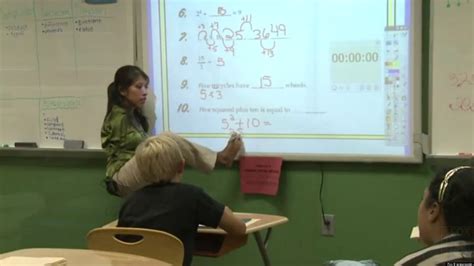 Mary Gannon Ohio Teacher With No Arms Instructs And Inspires With Her