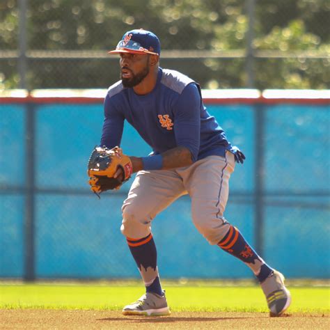 What Pros Wear Touring The Grapefruit League With Wpw Mets Tebow