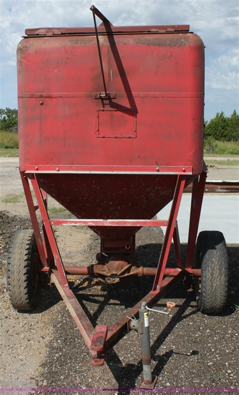 Massey-Harris portable grain bin in Greensburg, KS | Item F3334 sold