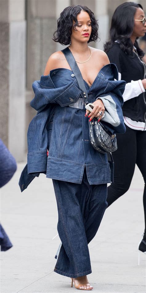 See rihanna's style from the beginning ». Rihanna's Best Street Style Looks | InStyle.com