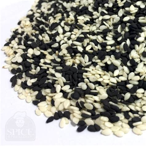 black and white sesame seeds tuxedo blend spice specialist