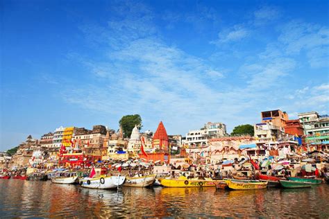 Varanasi Car Rental - TravelocarTravelocar