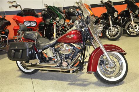 Fits with or without saddlebags. 2005 Lava Red Harley Davidson Softail Deluxe FLSTN FLSTNI ...