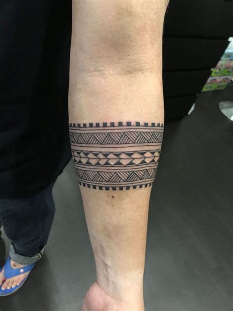 This is especially since the population of female tattoo enthusiasts has grown. Upper Arm Band Tattoos For Men Photo | If Games Fashion