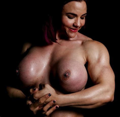 Crazy Muscle Bitch Tabbyanne Big Tits Big Clit 20 Pics