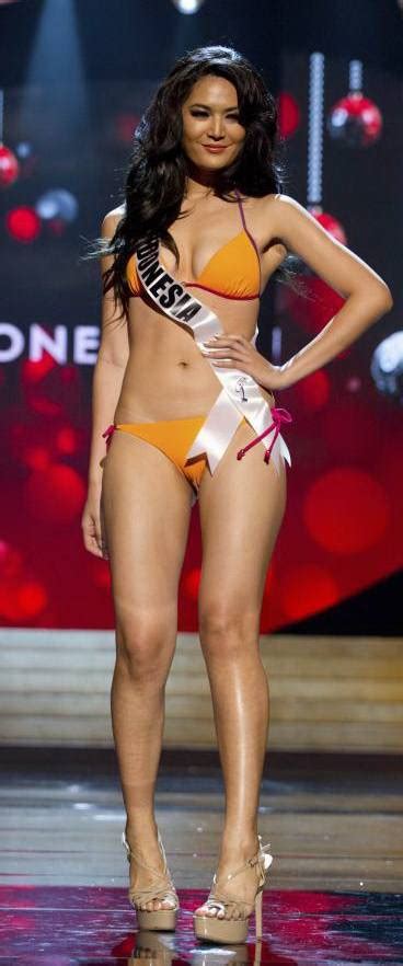 Maria Selena Tampil Pede Dengan Bikini Orange Di Miss Universe 2012 Info Headline Terkini