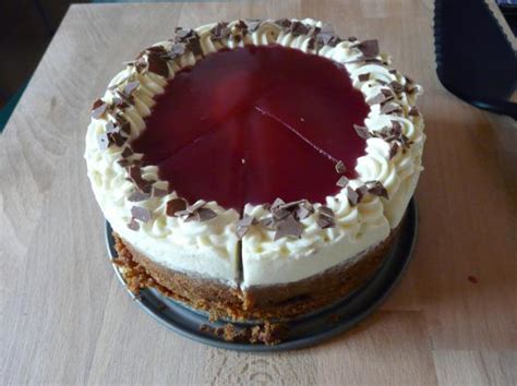 Have you ever heard of the red riding hood cake we have here in germany? Schneewittchen-kuchen von Lukas06. Ein Thermomix ® Rezept ...