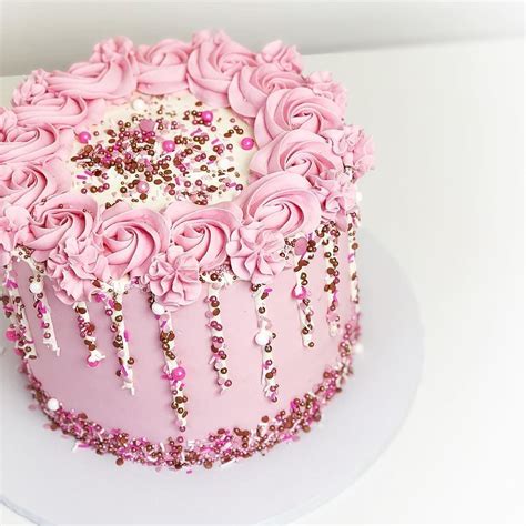 Best 24 Girly Birthday Cakes Empire Vital Pink Birthday Cakes