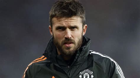 Michael Carrick Includes Forgotten Man United Star In Squad Against