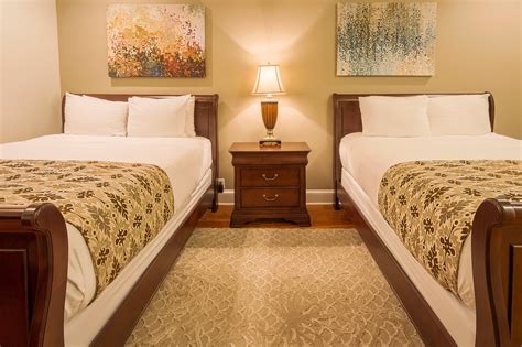 Charleston Hotel Rooms With Queen Beds The Vendue
